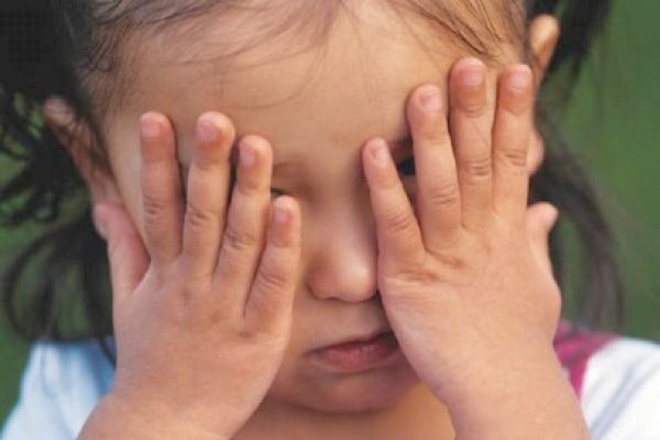 Violatorul minorei de patru ani din Lumina rămâne după gratii